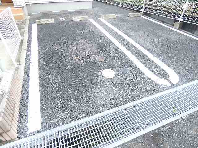14/20 駐車場