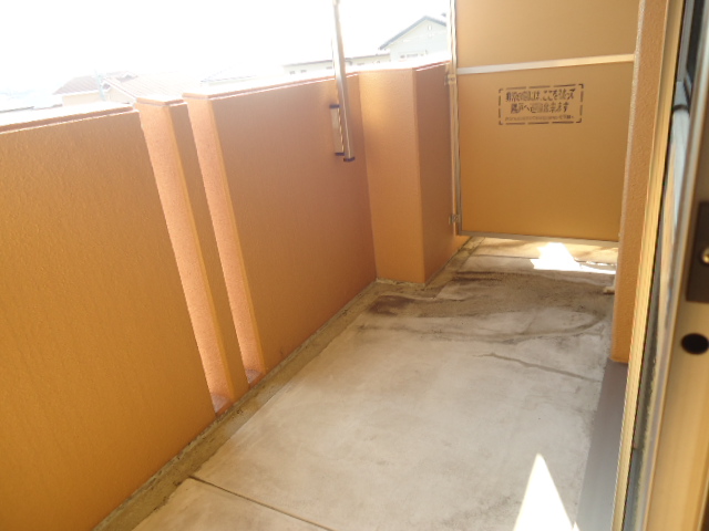 16/28 バルコニー