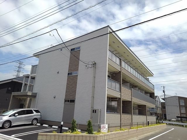 1/18 外観