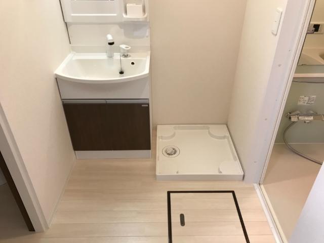 18/30 洗面