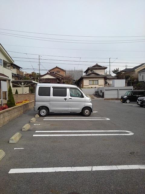 2/8 駐車場