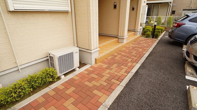 13/20 エントランス