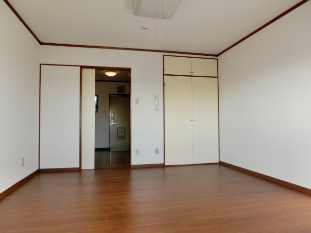 13/30 リビング/ダイニング