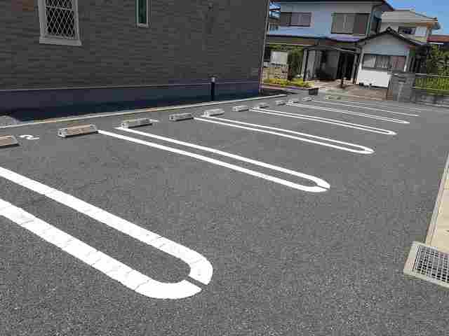 14/20 駐車場