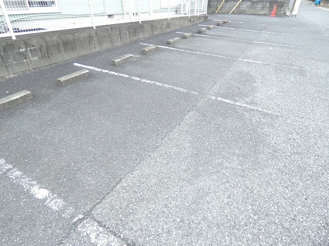21/30 駐車場