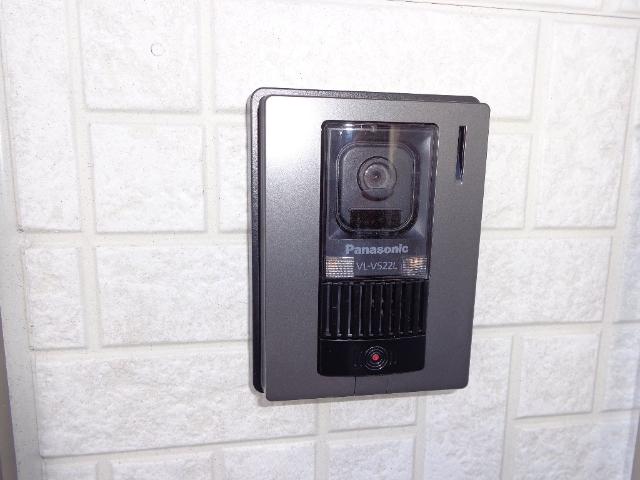 22/30 エントランス