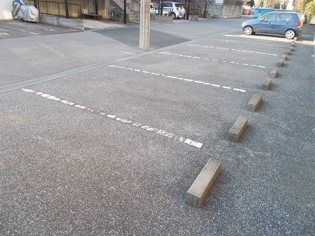 14/20 駐車場
