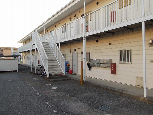 13/20 エントランス