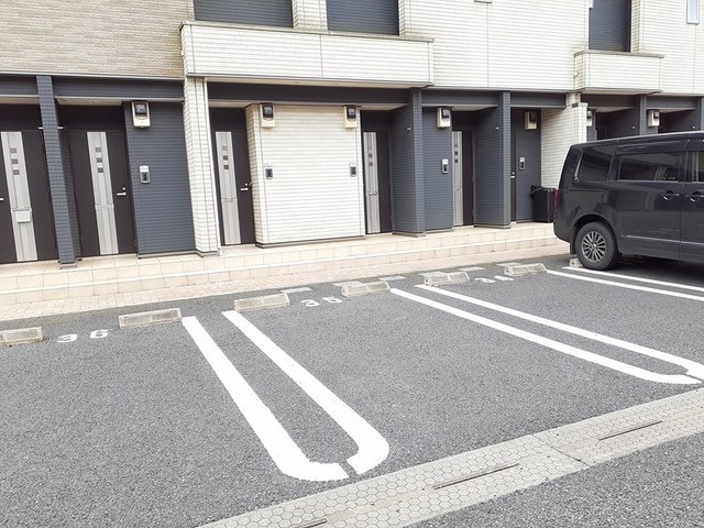 14/20 駐車場