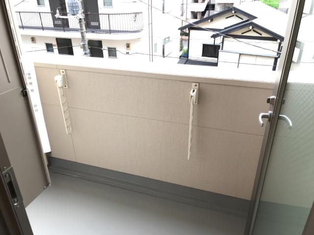 19/28 バルコニー