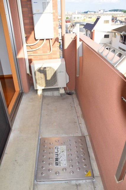 16/25 バルコニー