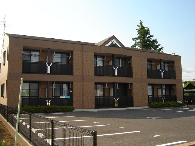 2/5 駐車場