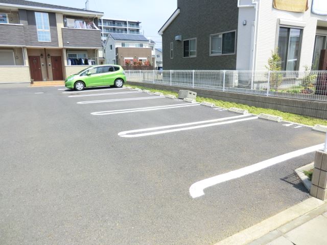 22/30 駐車場