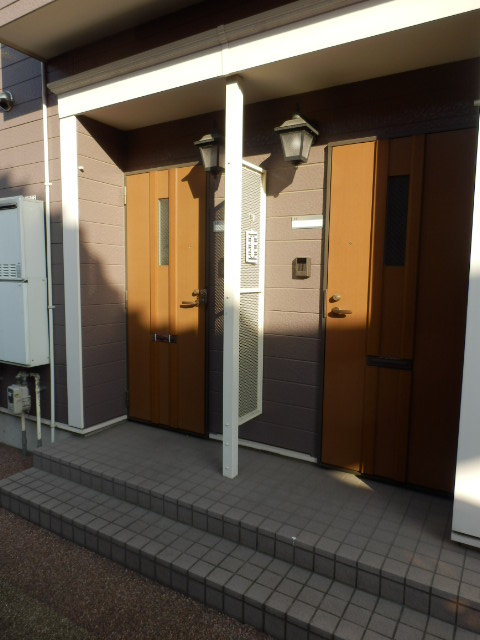 21/28 エントランス