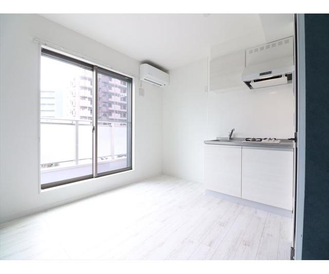 17/30 リビング/ダイニング