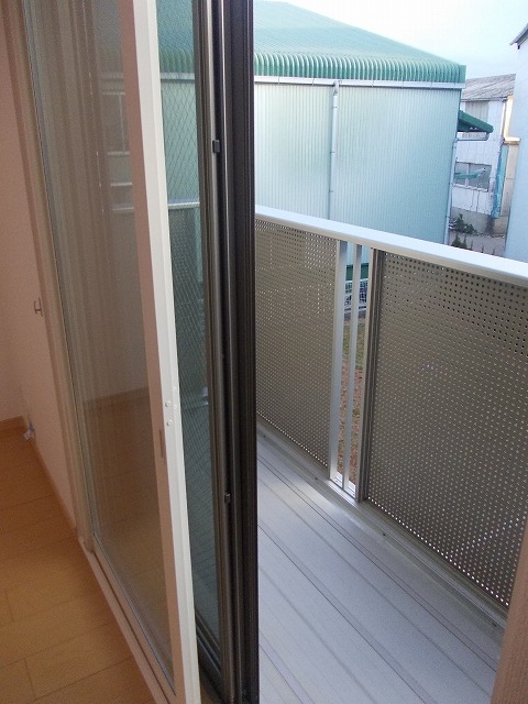 19/28 バルコニー