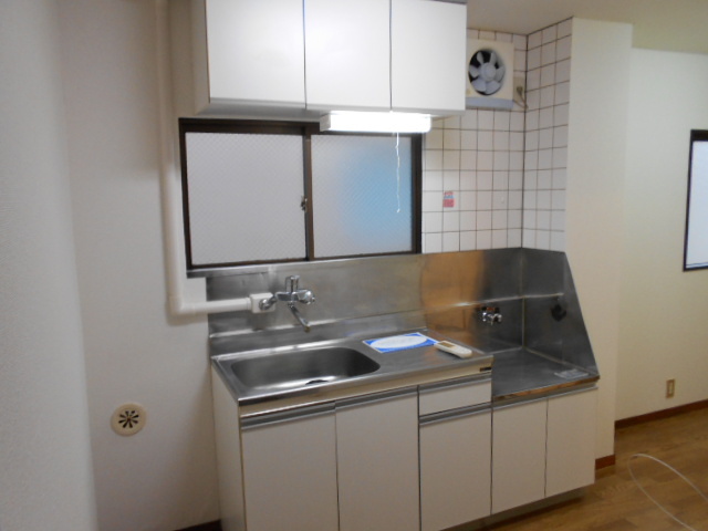 14/30 キッチン