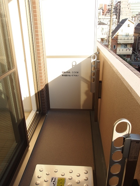 13/30 バルコニー