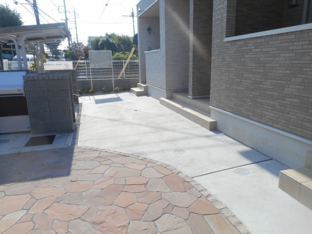 14/24 エントランス