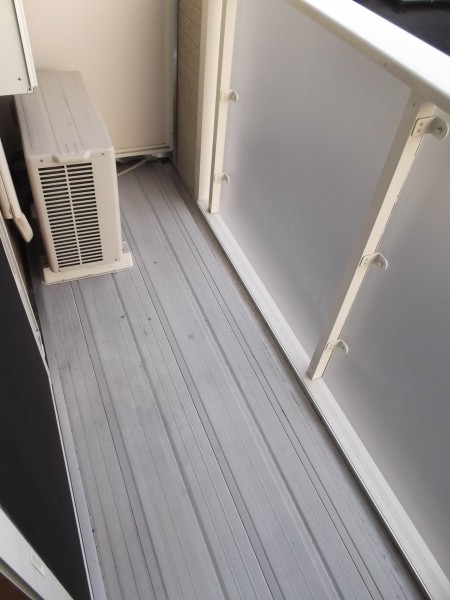 16/28 バルコニー