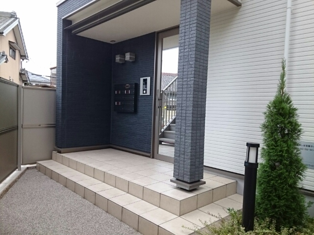 2/10 エントランス