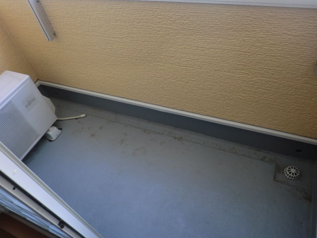 20/28 バルコニー