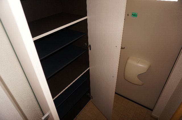 18/28 バルコニー