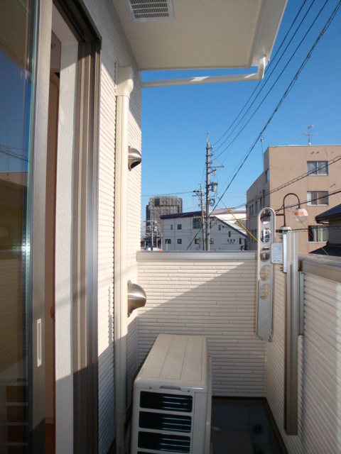 17/28 バルコニー