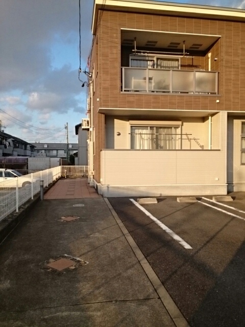 13/20 エントランス