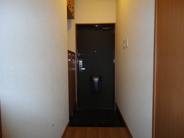 8/24 玄関