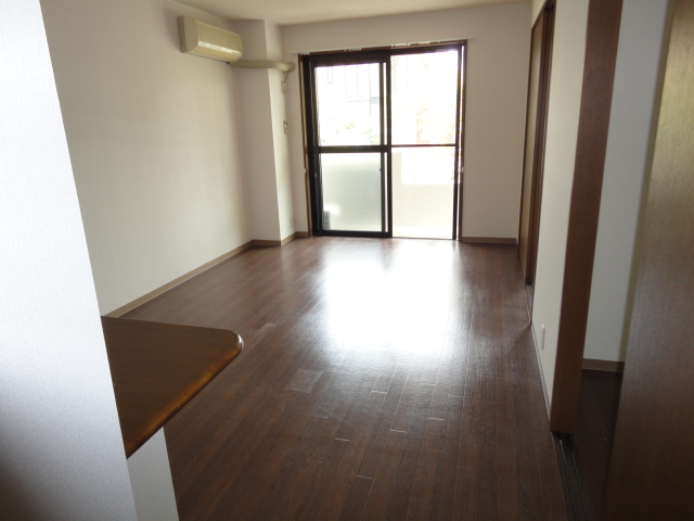 22/30 エントランス