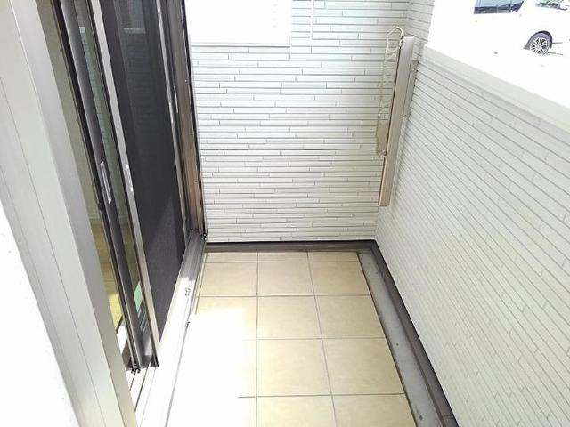 13/22 バルコニー