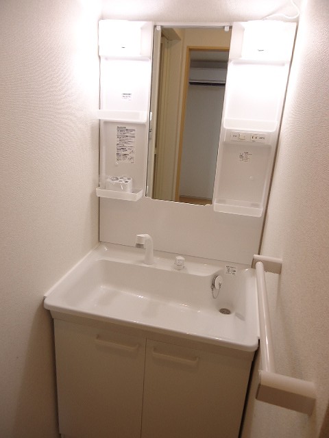 14/28 洗面
