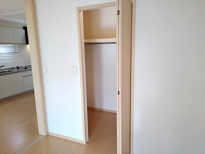 16/25 エントランス