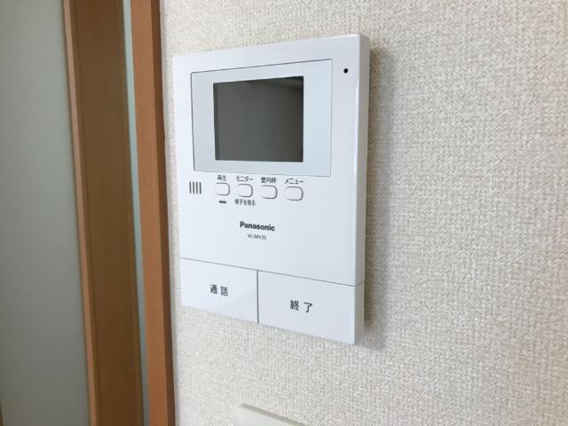 22/29 エントランス