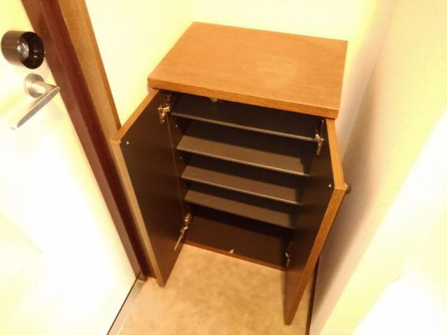 13/21 エントランス