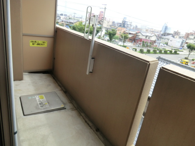 19/30 バルコニー