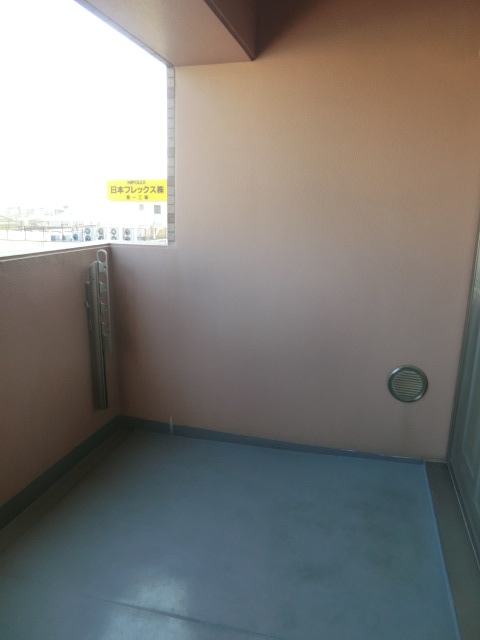 19/30 バルコニー