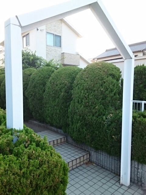 15/22 エントランス