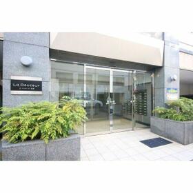 2/2 エントランス