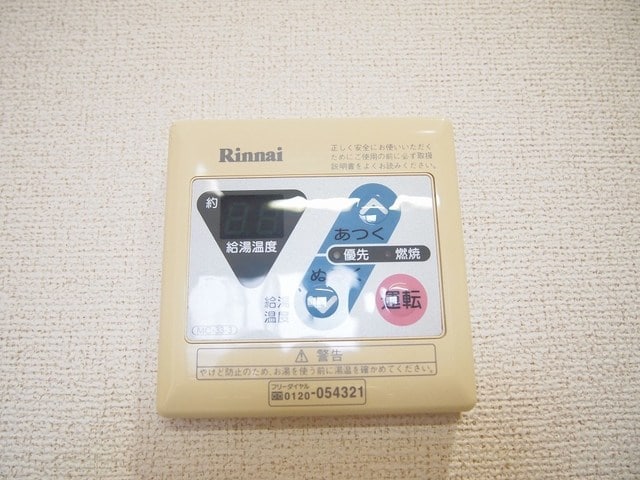 13/22 エントランス