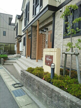 15/22 エントランス