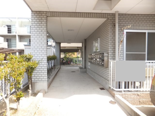 19/29 エントランス