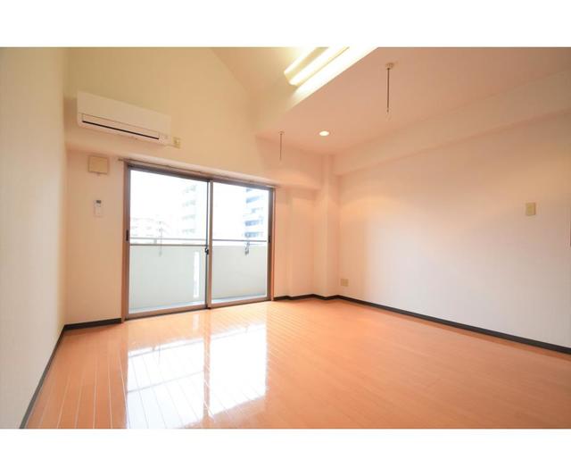 14/30 リビング/ダイニング