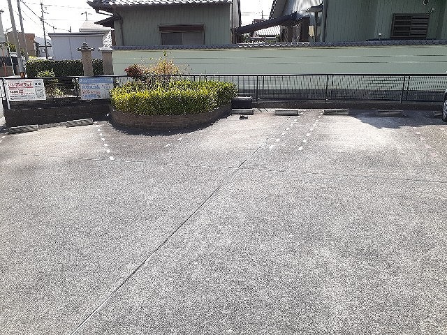 14/22 駐車場