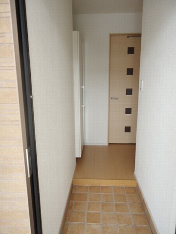 13/30 玄関