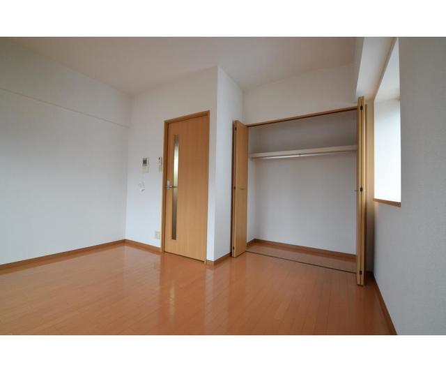 13/29 リビング/ダイニング