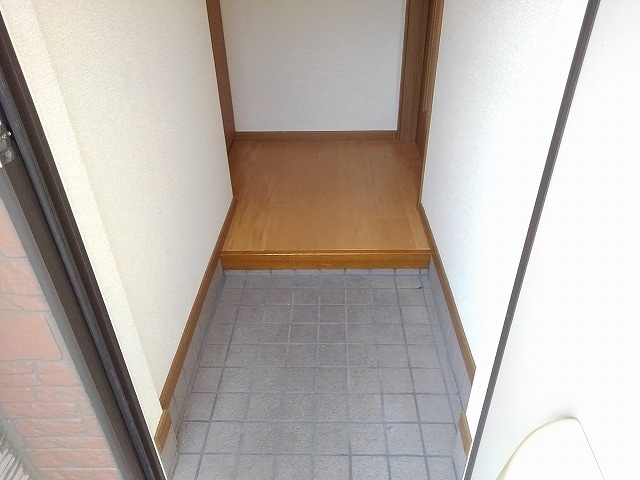 13/22 バルコニー