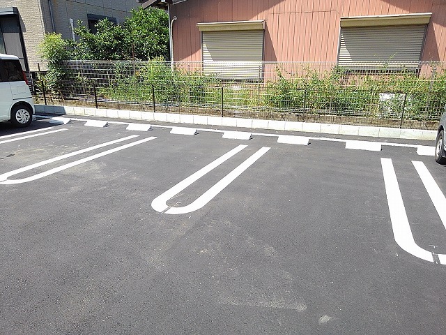 14/20 駐車場