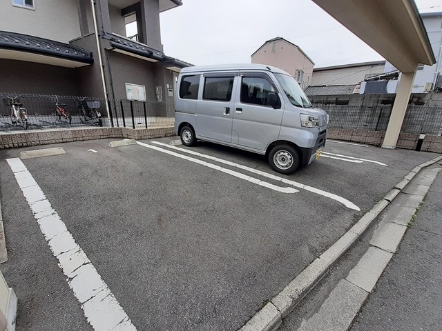 14/20 駐車場